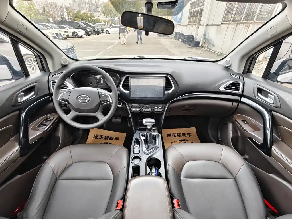 GAC Motor Trumpchi GS4 — фото 9