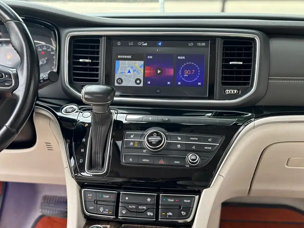 GAC Motor Trumpchi M8 — фото 5