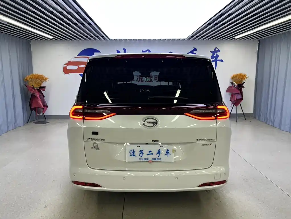 GAC Motor Trumpchi M6 — фото 19