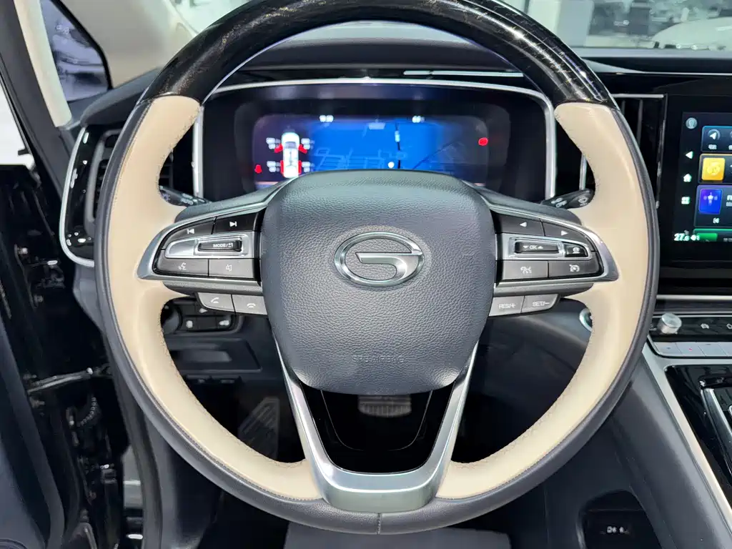 GAC Motor Trumpchi M8 — фото 17