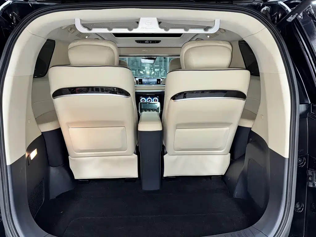GAC Motor Trumpchi M8 — фото 22