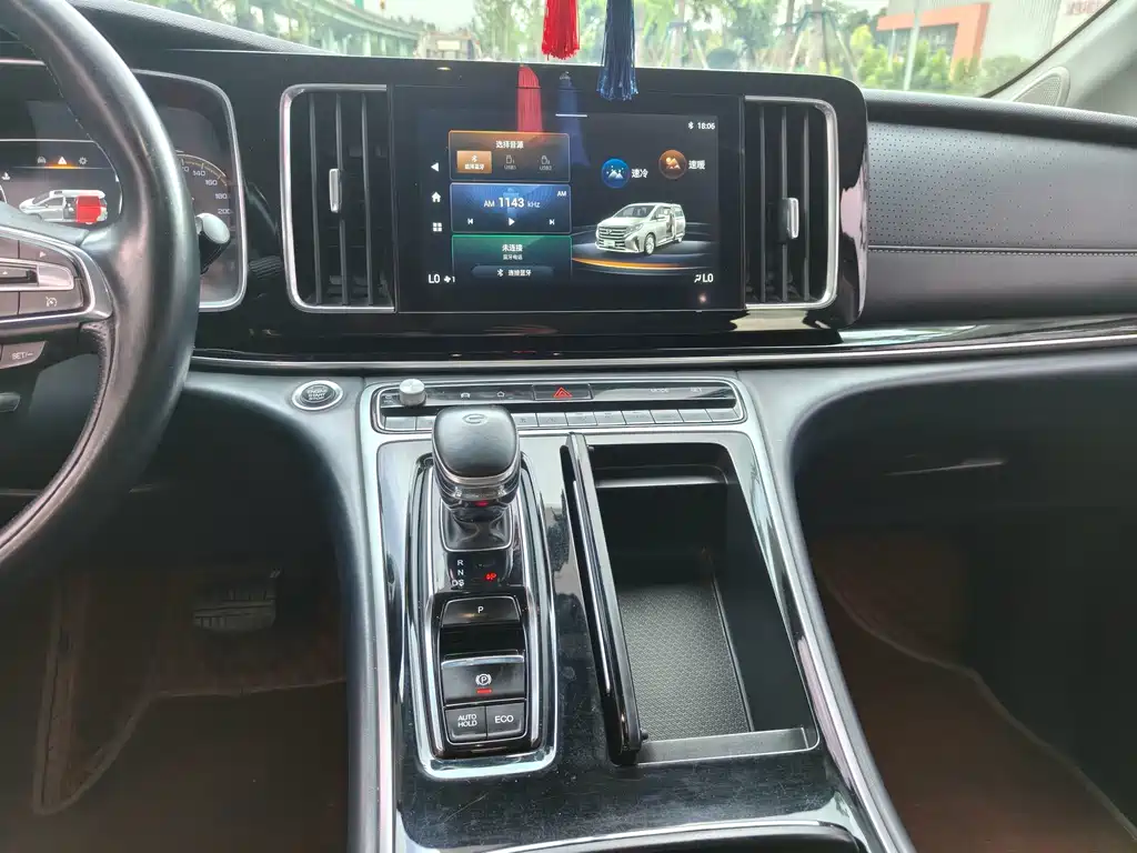 GAC Motor Trumpchi M8 — фото 14