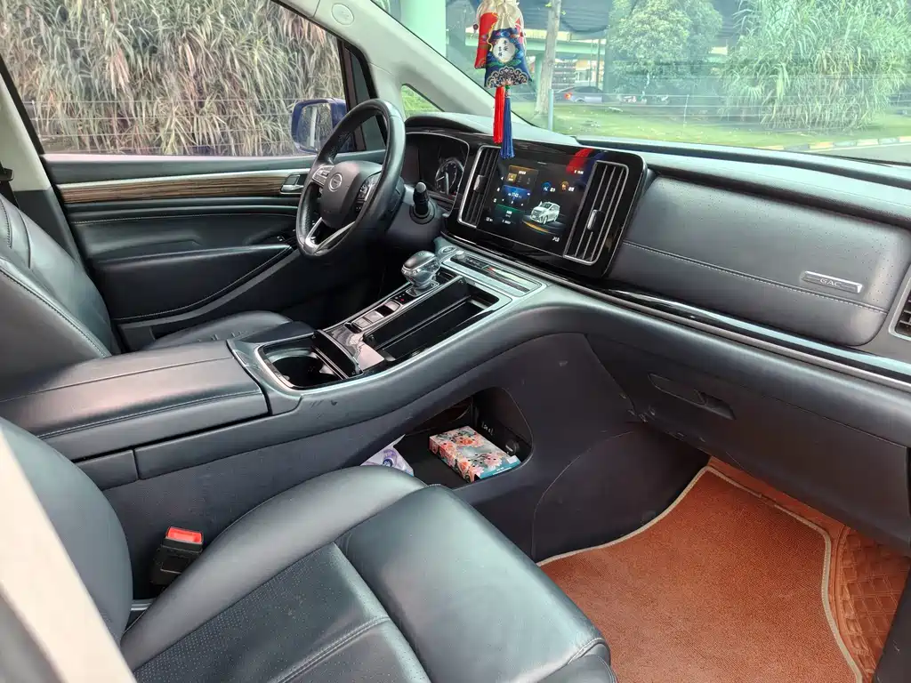 GAC Motor Trumpchi M8 — фото 16