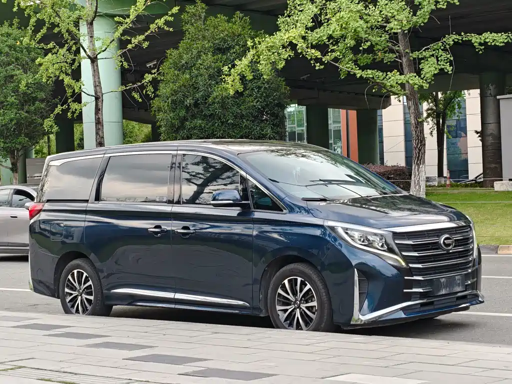 GAC Motor Trumpchi M8 — фото 8