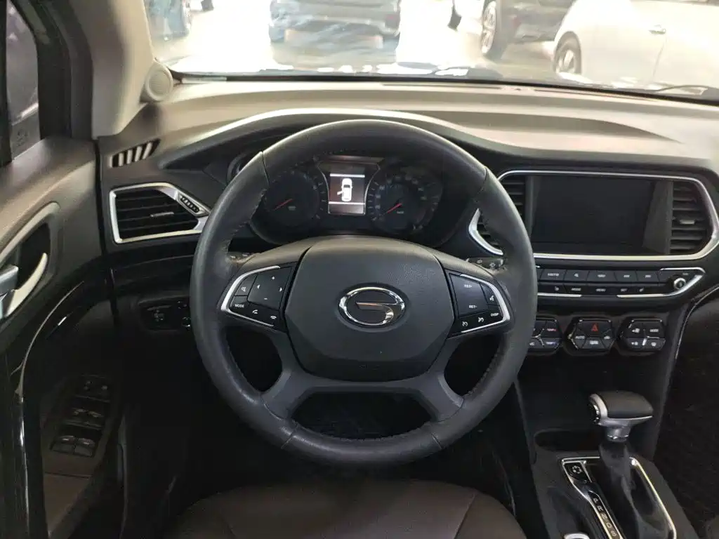 GAC Motor Trumpchi GS4 — фото 11