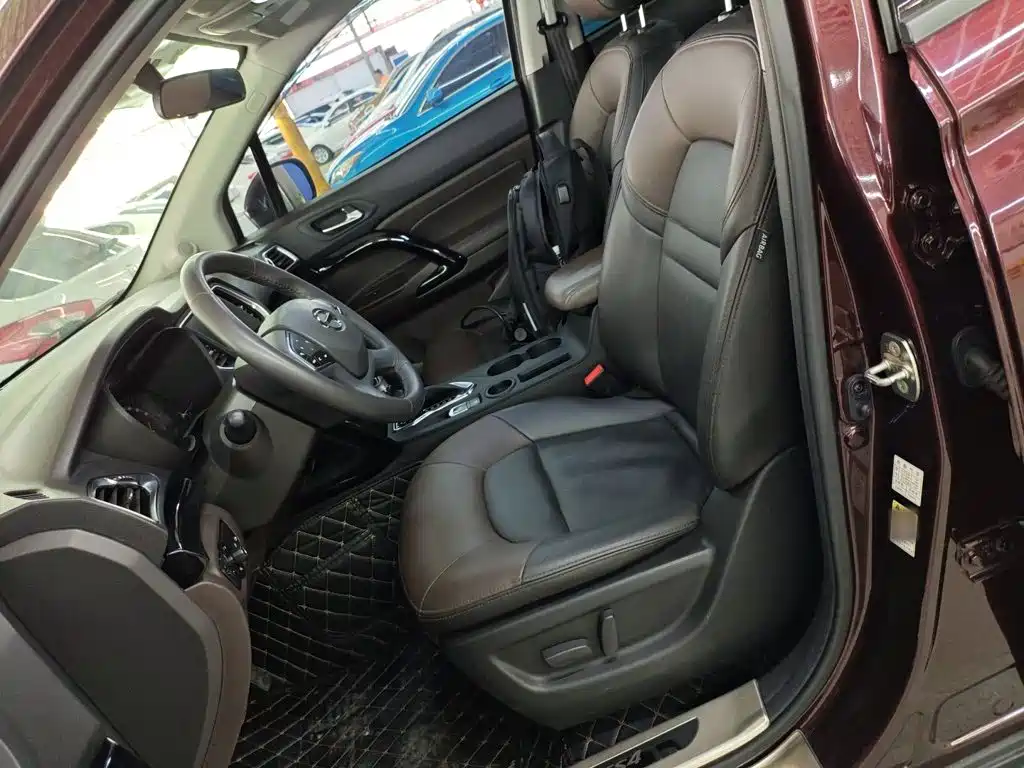 GAC Motor Trumpchi GS4 — фото 15