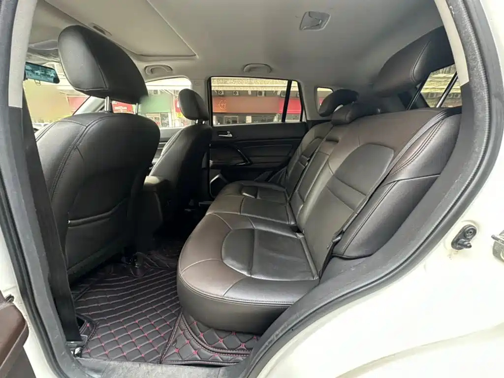 GAC Motor Trumpchi GS4 — фото 14