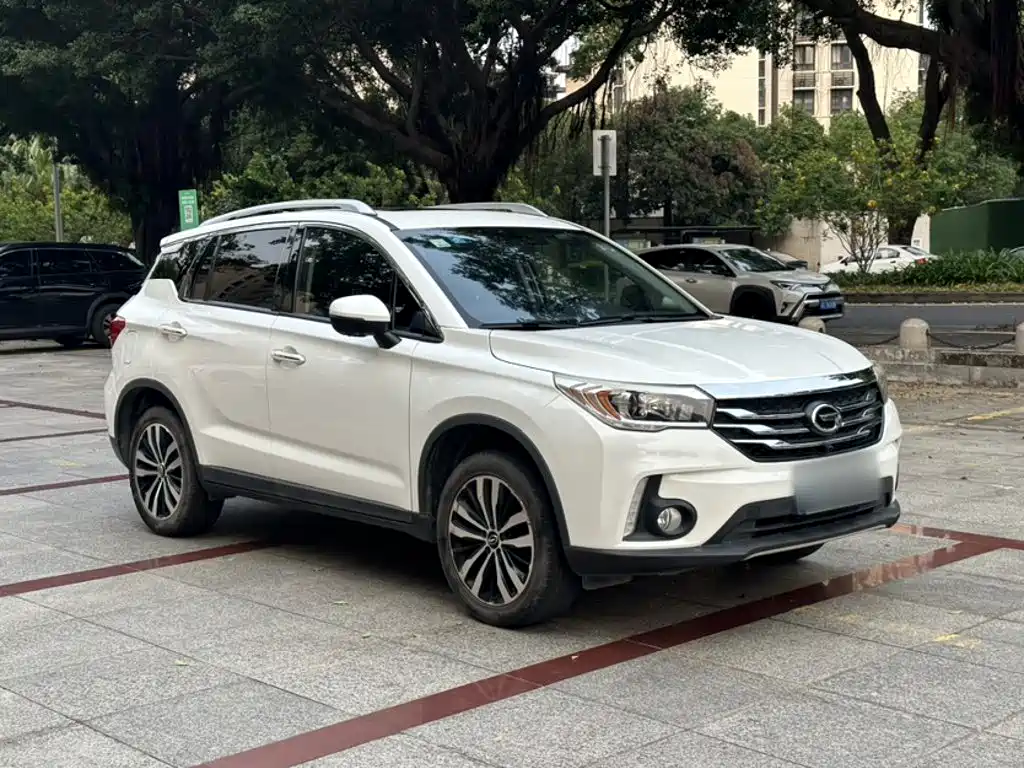 GAC Motor Trumpchi GS4 — фото 21