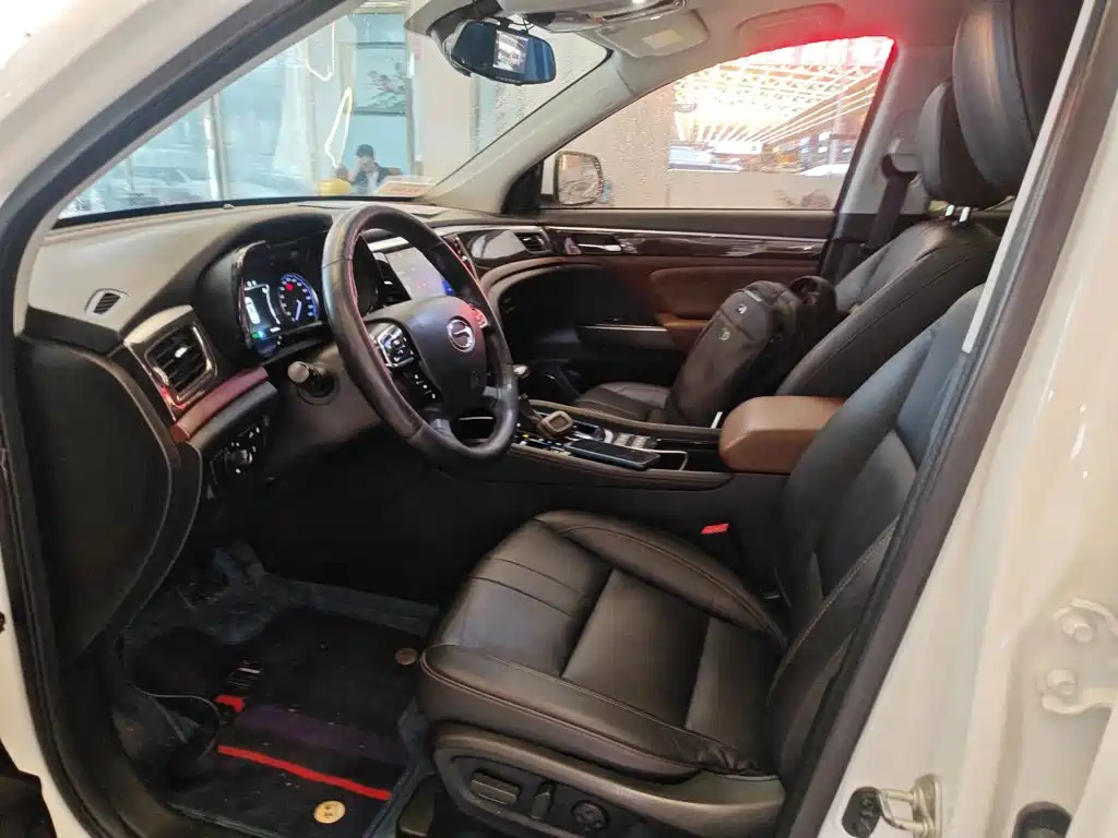 GAC Motor Trumpchi GS8 — фото 14