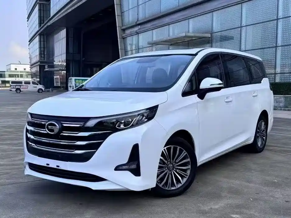GAC Motor Trumpchi M6 — фото 2