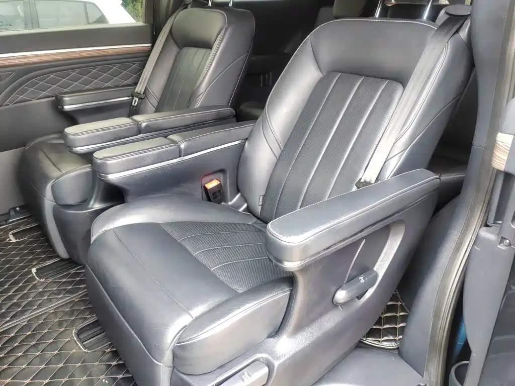 GAC Motor Trumpchi M8 — фото 17