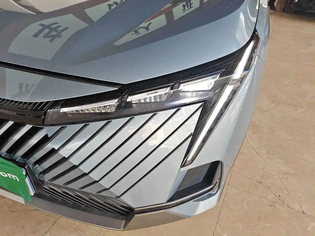 GAC Motor Shadow Cool — фото 18