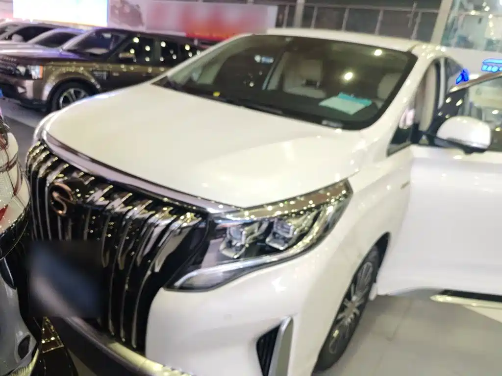 GAC Motor Trumpchi M8 — фото 2