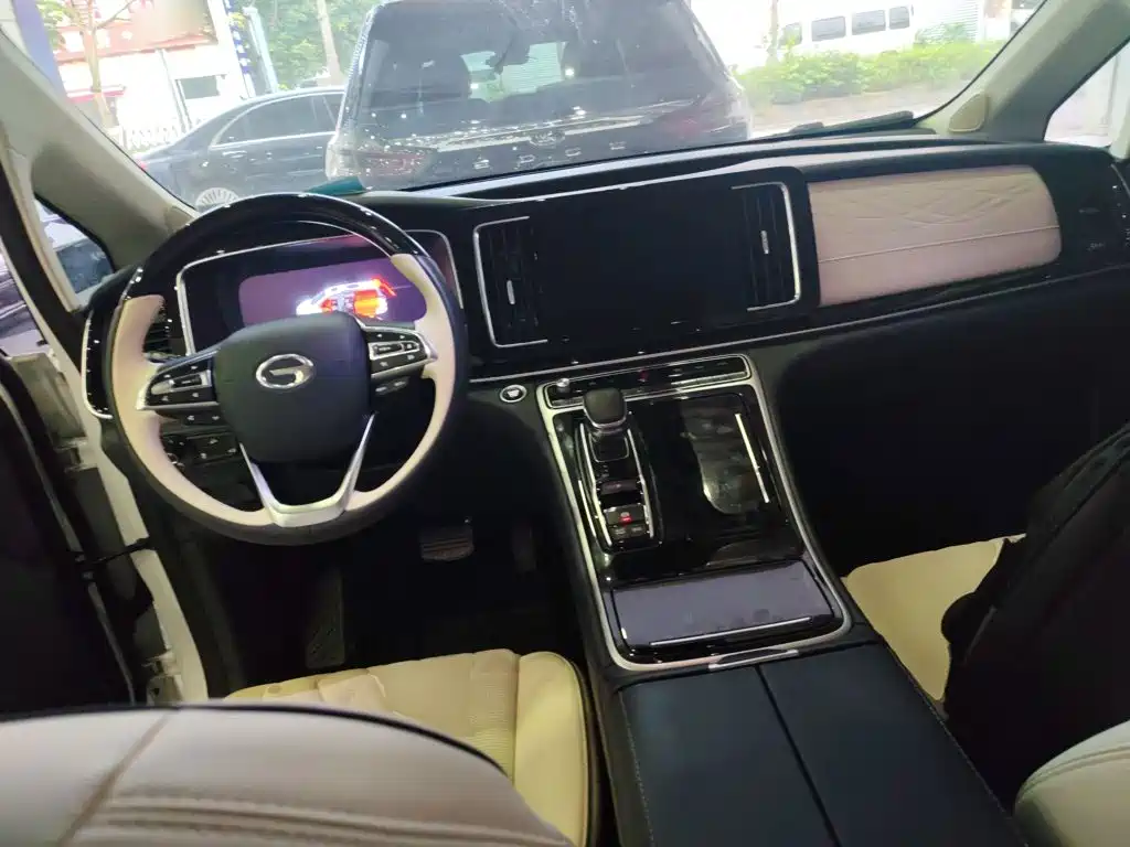 GAC Motor Trumpchi M8 — фото 6