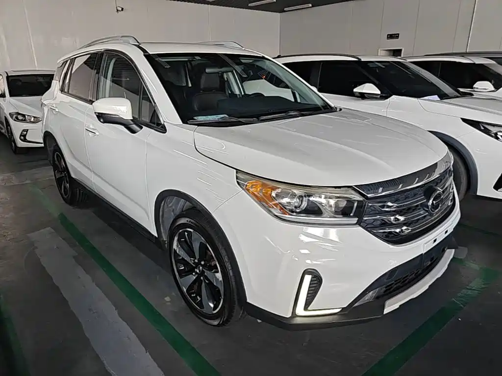 GAC Motor Trumpchi GS4 — фото 4