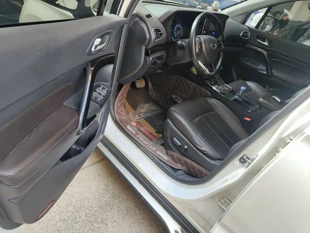 GAC Motor Trumpchi GS4 — фото 14