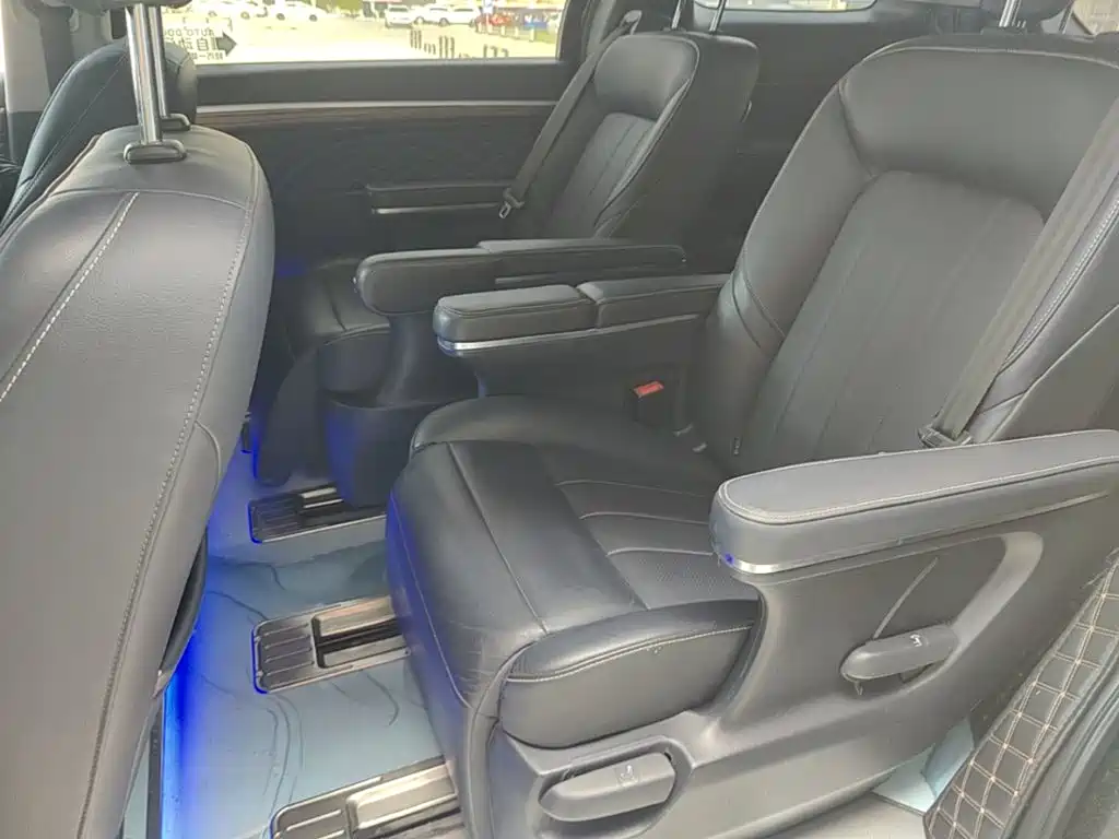 GAC Motor Trumpchi M8 — фото 17
