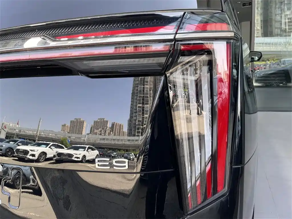 GAC Motor Trumpchi E9 — фото 14