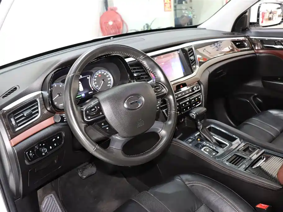 GAC Motor Trumpchi GS8 — фото 9