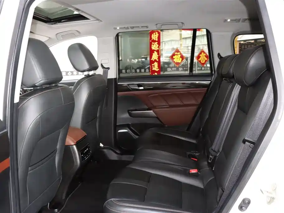 GAC Motor Trumpchi GS8 — фото 10