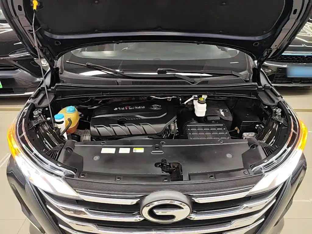 GAC Motor Trumpchi M6 — фото 20