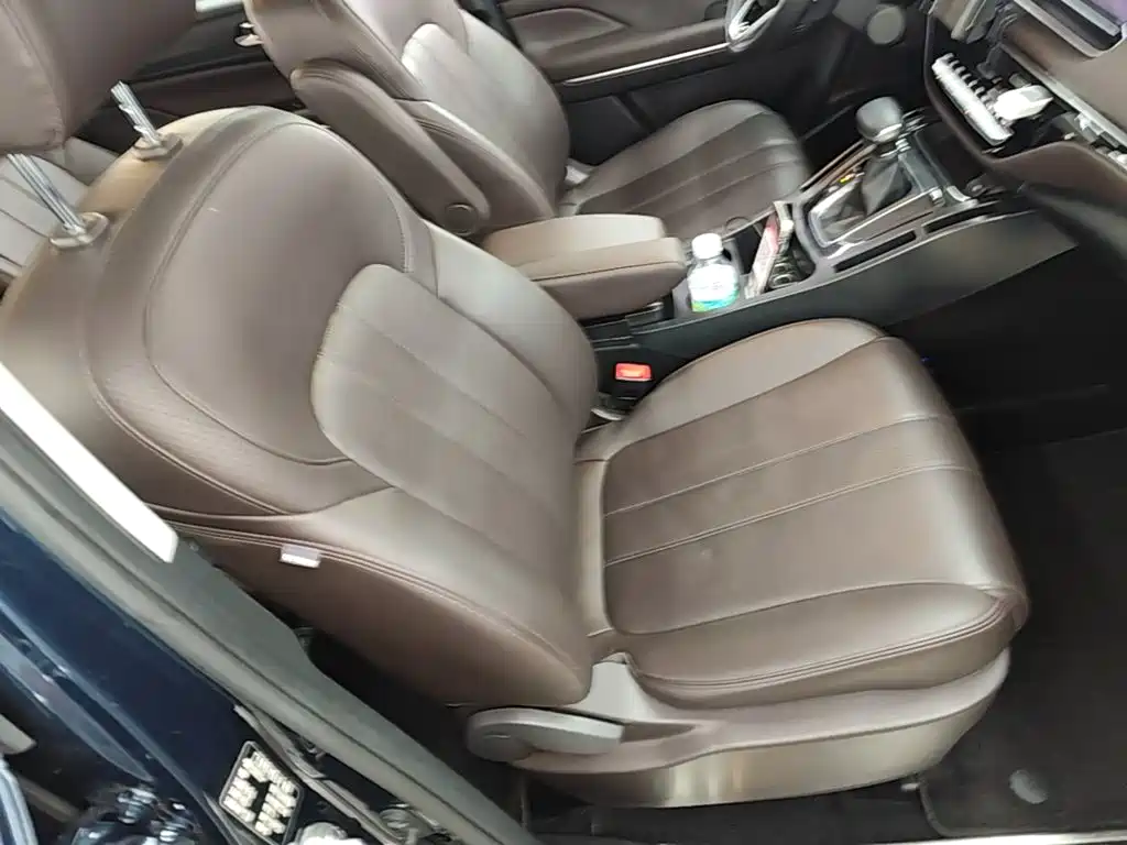 GAC Motor Trumpchi M6 — фото 25