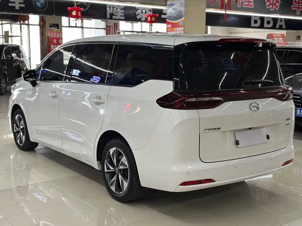 GAC Motor Trumpchi M6 — фото 7
