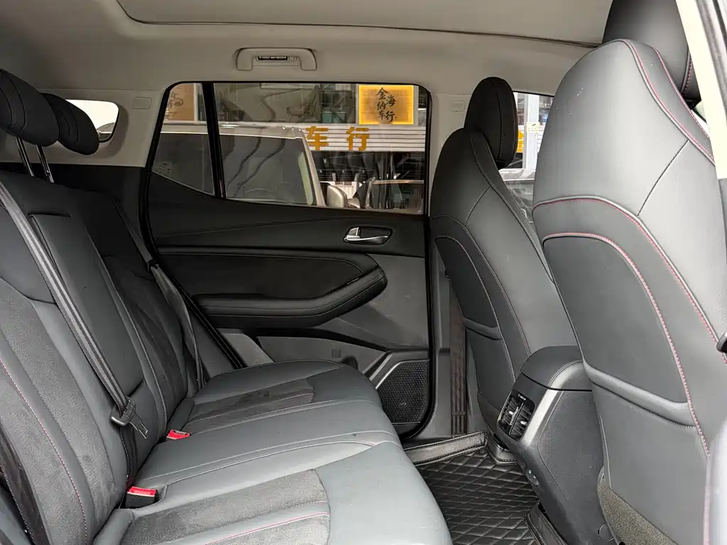 GAC Motor Trumpchi GS4 — фото 4