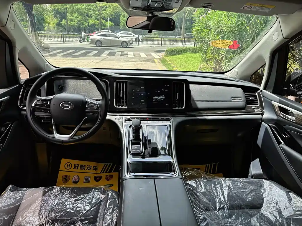GAC Motor Trumpchi M8 — фото 18