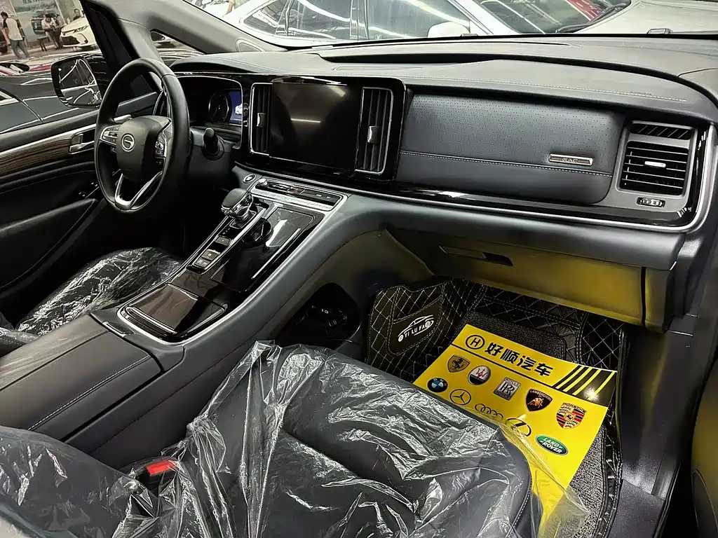 GAC Motor Trumpchi M8 — фото 22