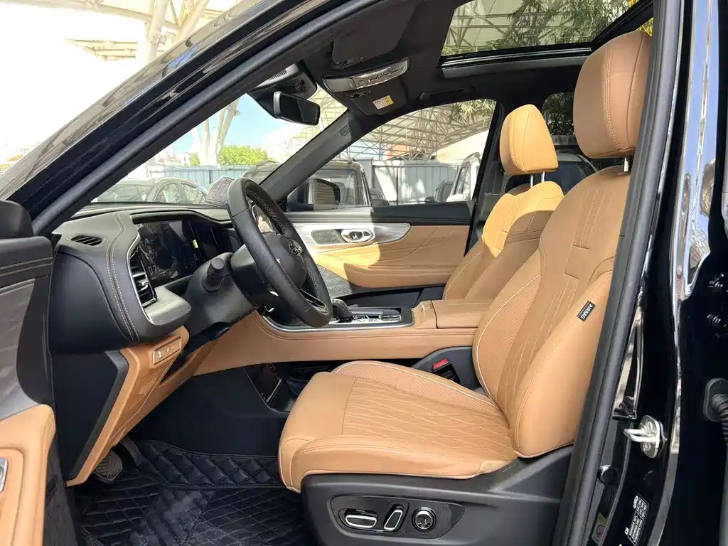 GAC Motor Trumpchi GS8 — фото 7