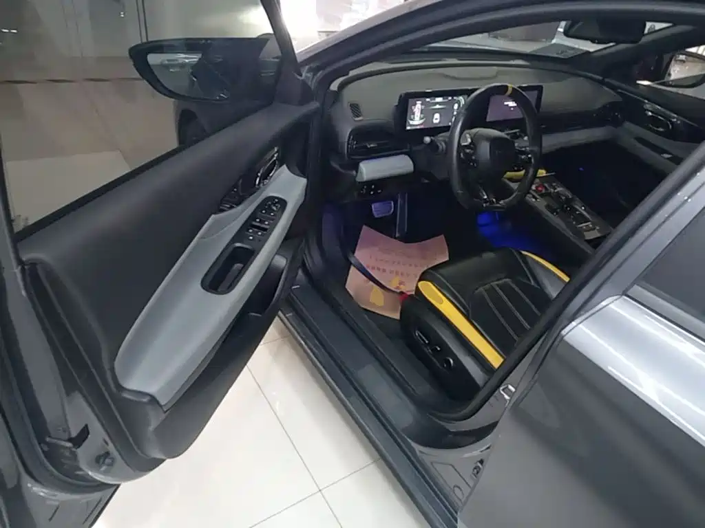 GAC Motor Shadow Leopard — фото 7