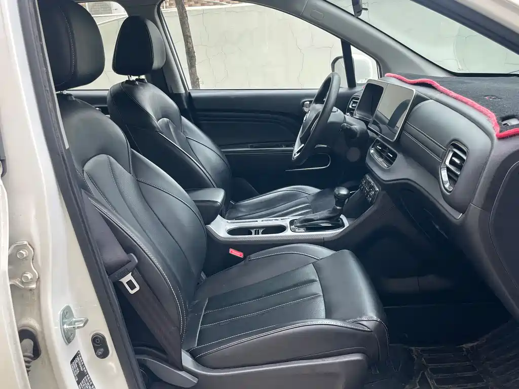 GAC Motor Trumpchi GS3 — фото 11