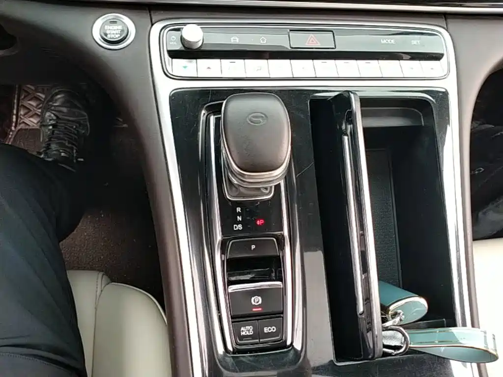 GAC Motor Trumpchi M8 — фото 14
