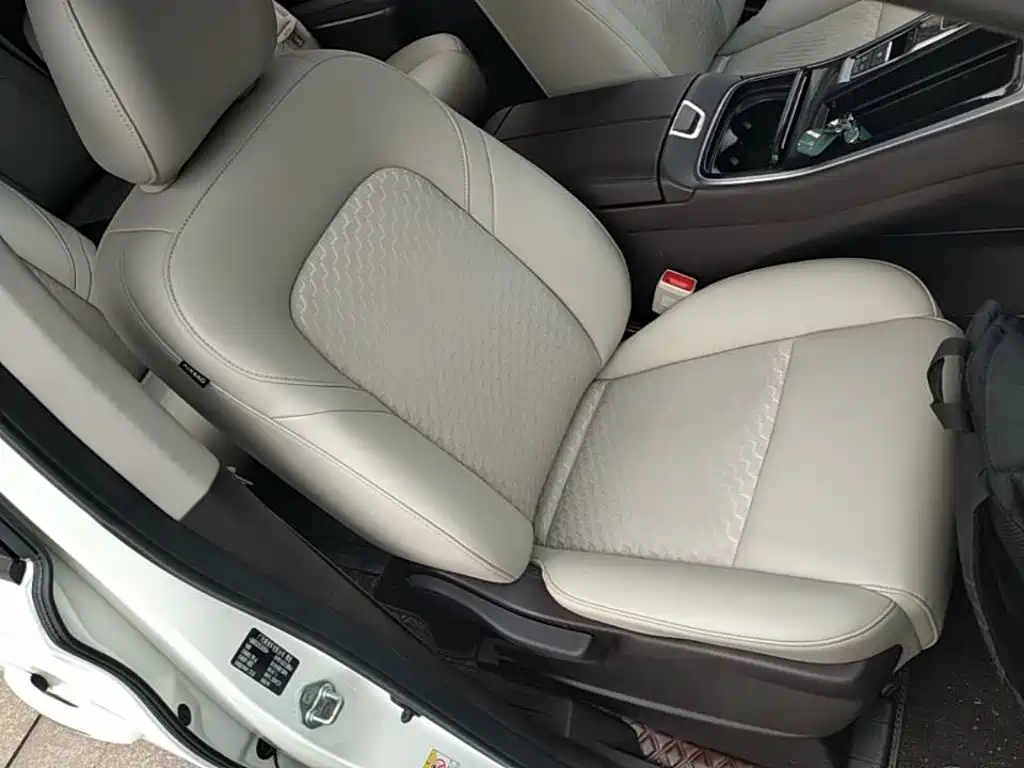 GAC Motor Trumpchi M8 — фото 25