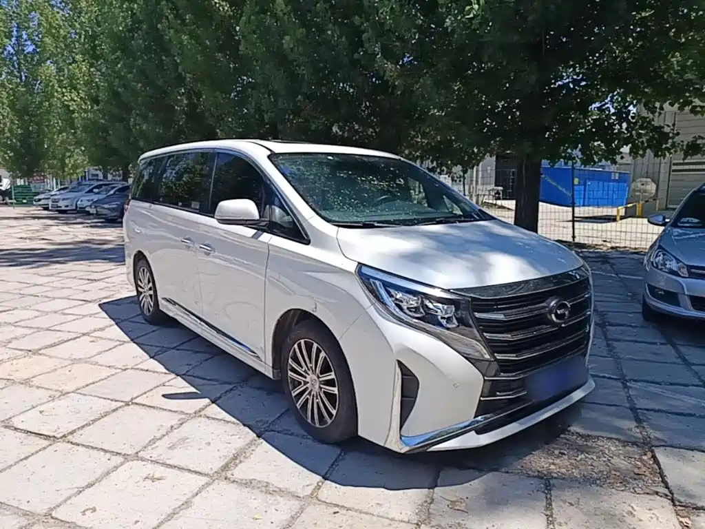 GAC Motor Trumpchi M8 — фото 4