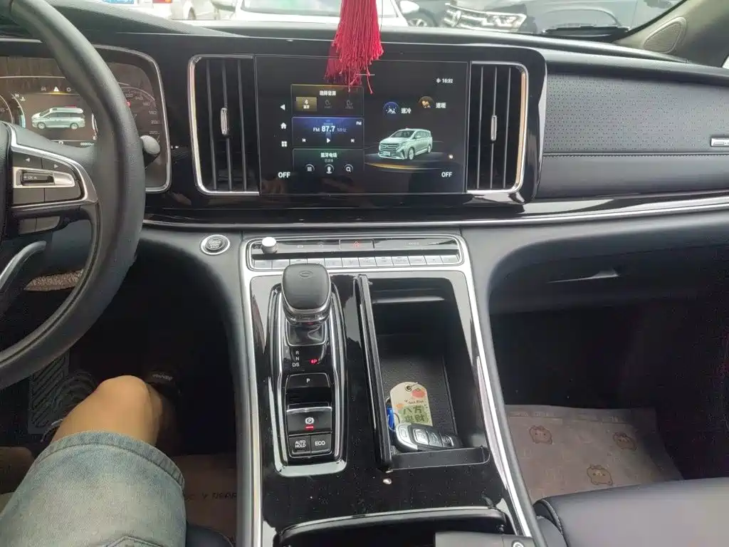 GAC Motor Trumpchi M8 — фото 10