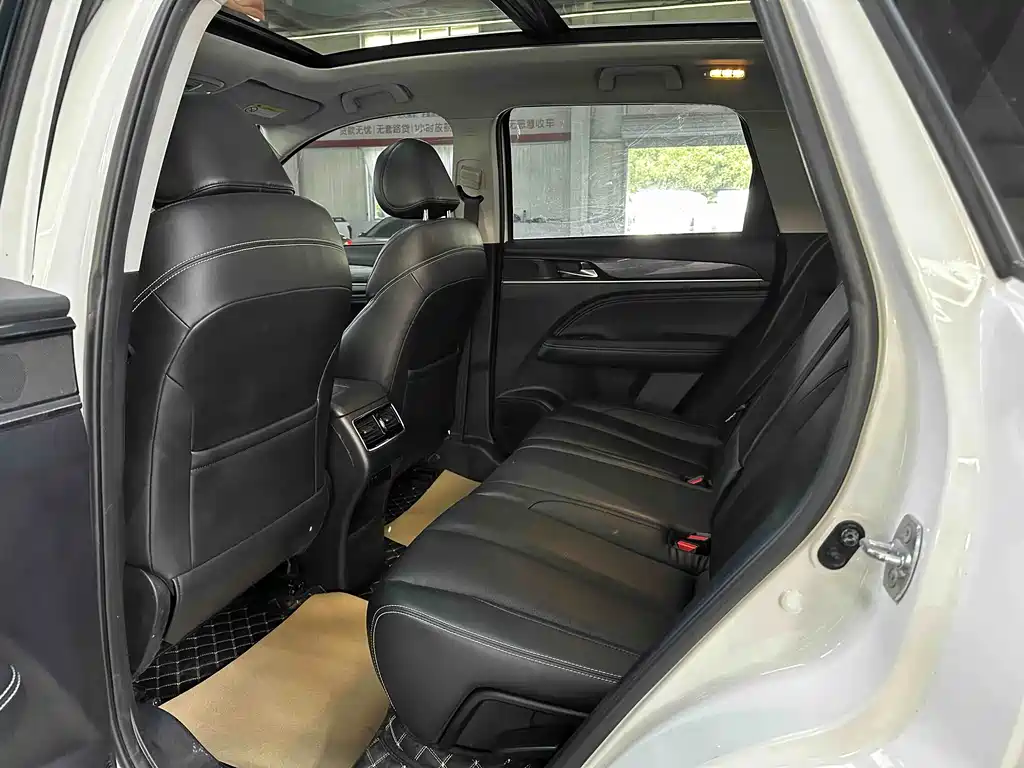 GAC Motor Trumpchi GS5 — фото 15