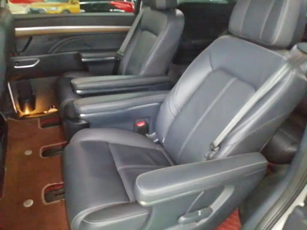 GAC Motor Trumpchi M8 — фото 17