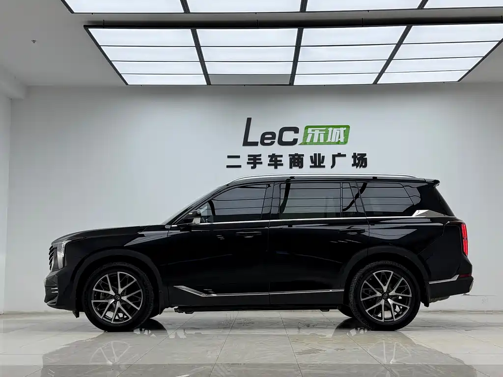 GAC Motor Trumpchi GS8 — фото 18