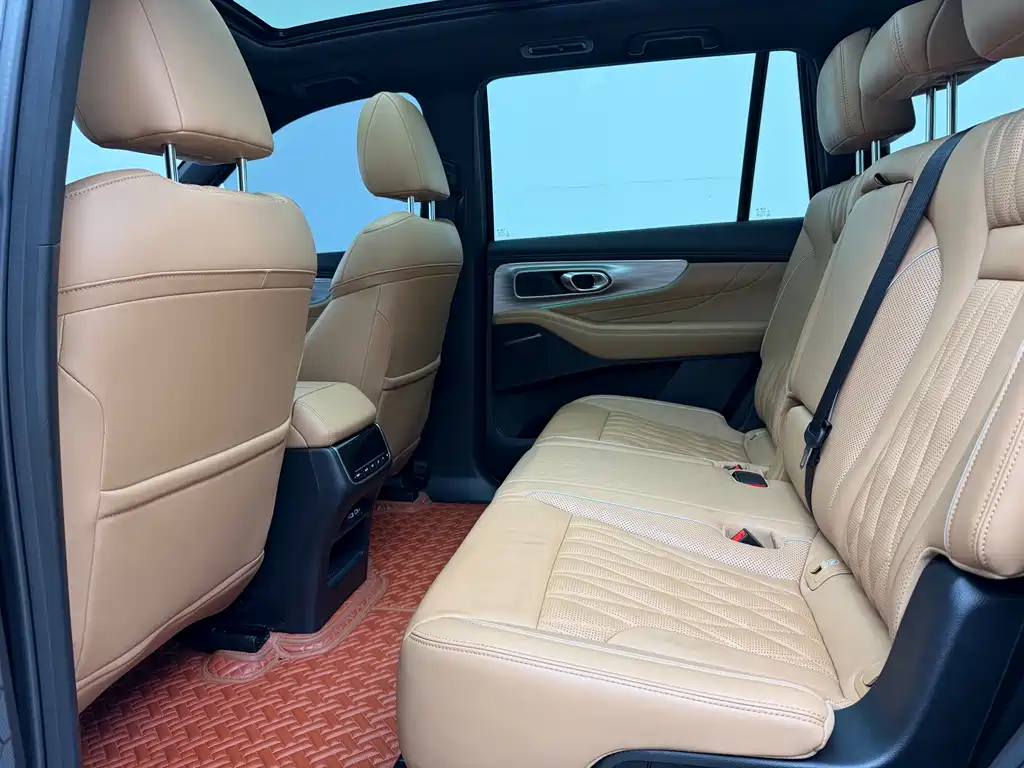 GAC Motor Trumpchi GS8 — фото 6