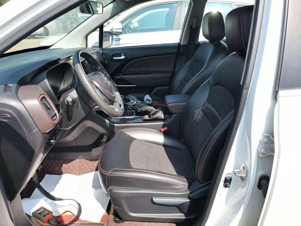 GAC Motor Trumpchi GS3 — фото 15