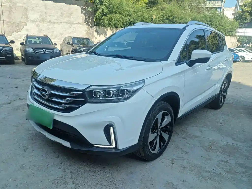 GAC Motor Trumpchi GS4