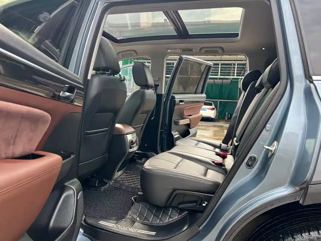 GAC Motor Trumpchi GS8 — фото 6