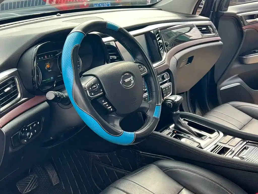 GAC Motor Trumpchi GS8 — фото 9