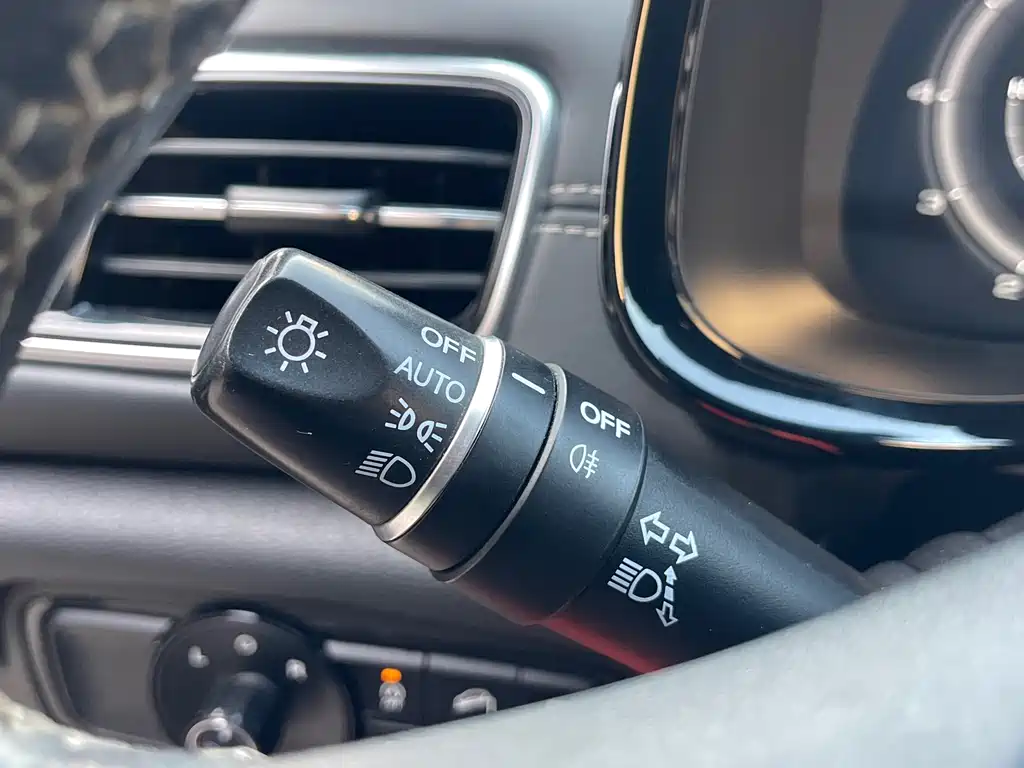 GAC Motor Trumpchi GS8 — фото 14
