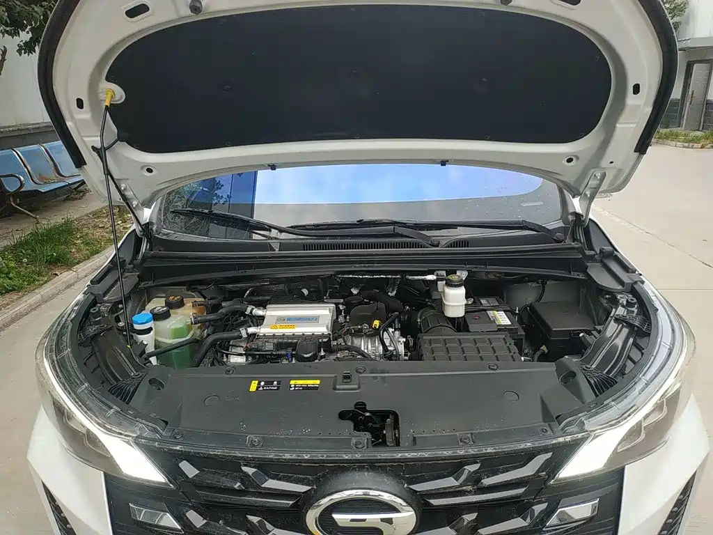 GAC Motor Trumpchi M6 — фото 16