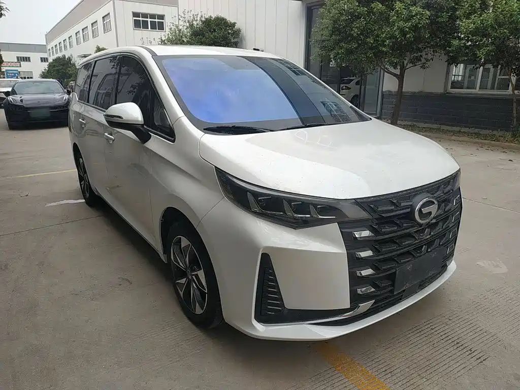 GAC Motor Trumpchi M6 — фото 22