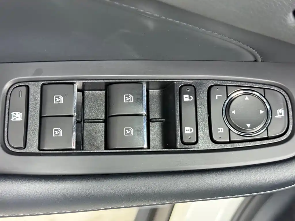 GAC Motor Trumpchi GS4 — фото 15