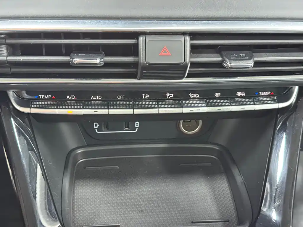 GAC Motor Trumpchi GS4 — фото 9